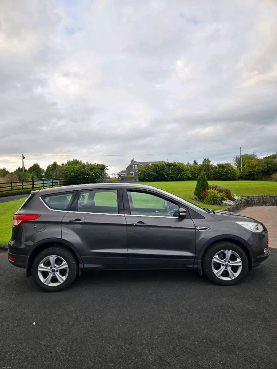 Ford Kuga Zetec 2.0 TDCi 150PS - Image 5