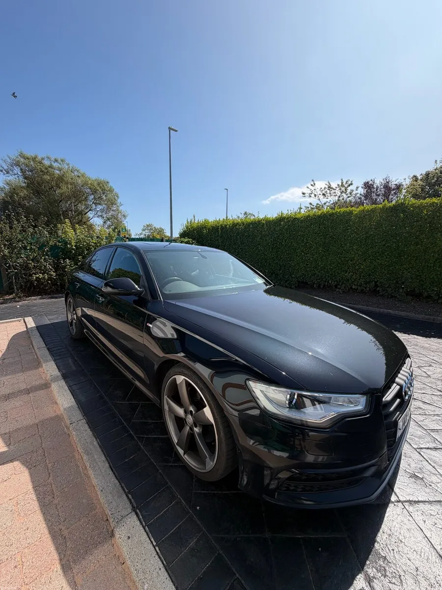 Audi A6 ultra black edition automatic - Image 1