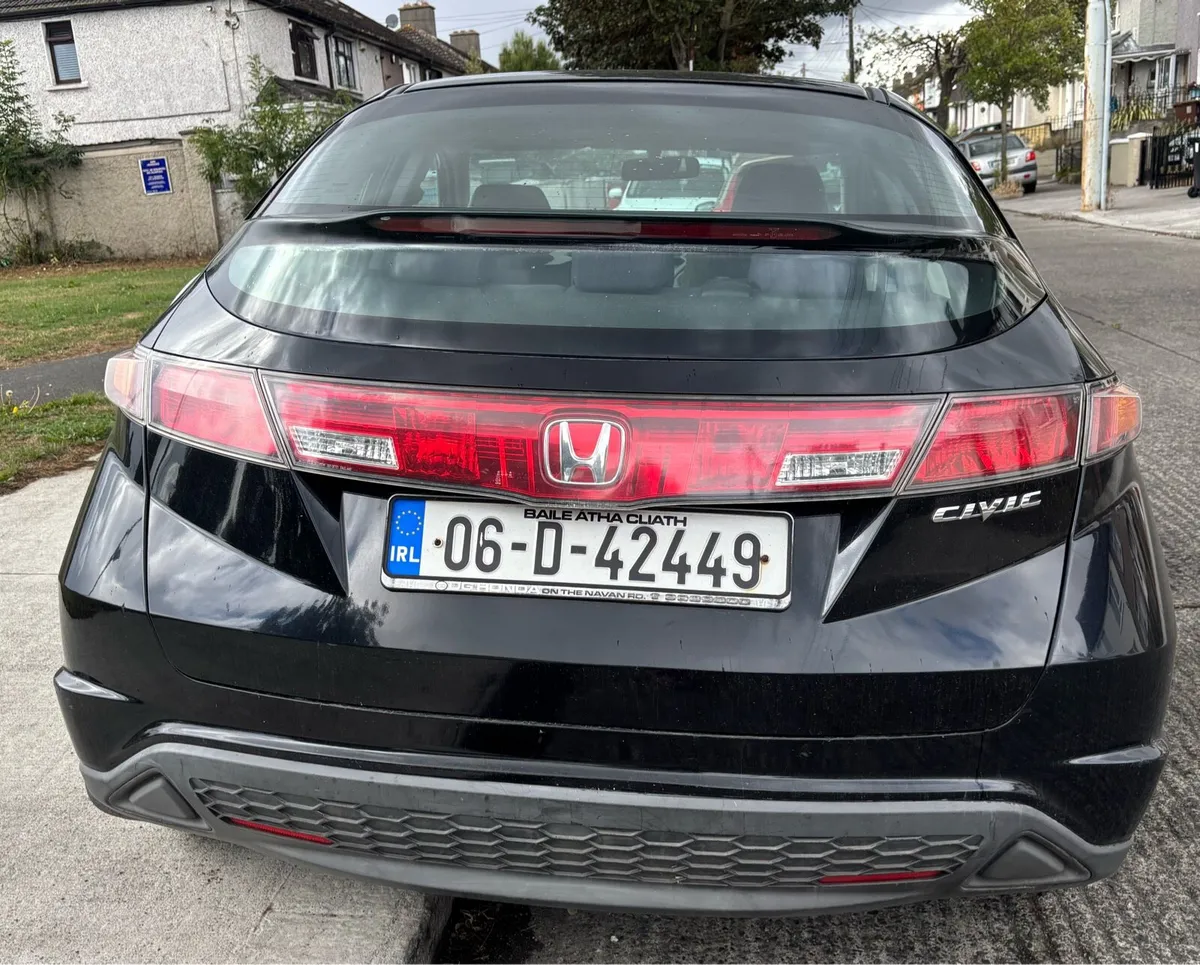 Honda Civic - Image 2