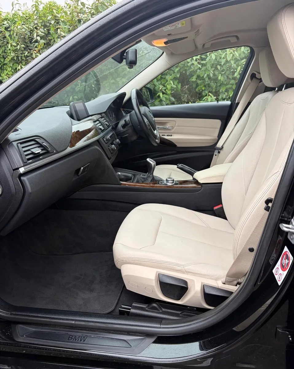 BMW 320D 2015 LOW KMS 2.0 DIESEL - Image 4