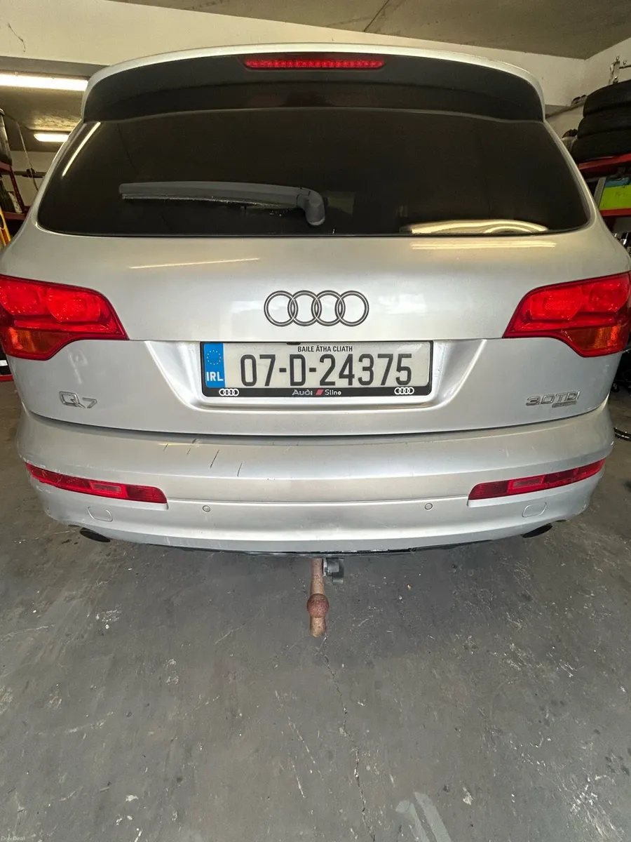Audi Q7 - Image 3