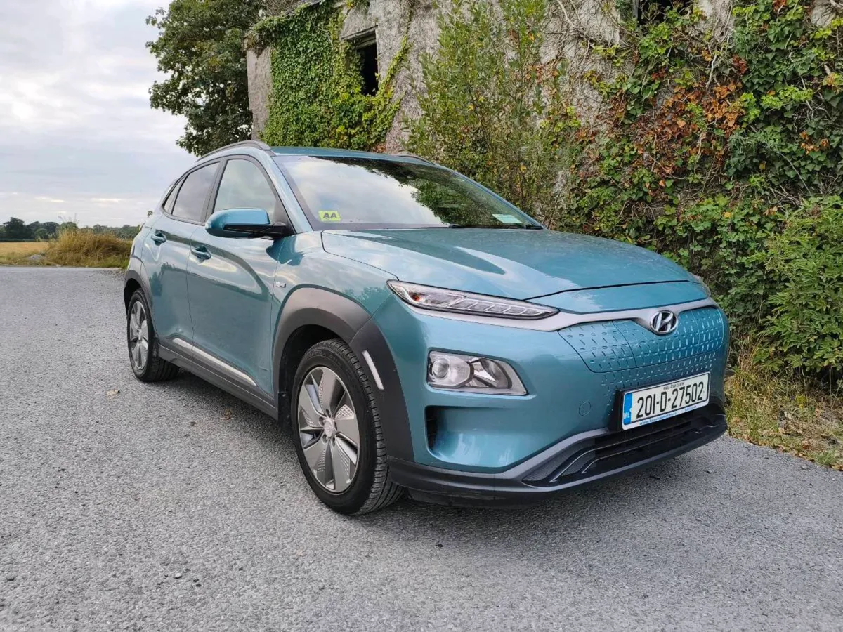 Hyundai Kona 64kWh electric SOH 96% - Image 2