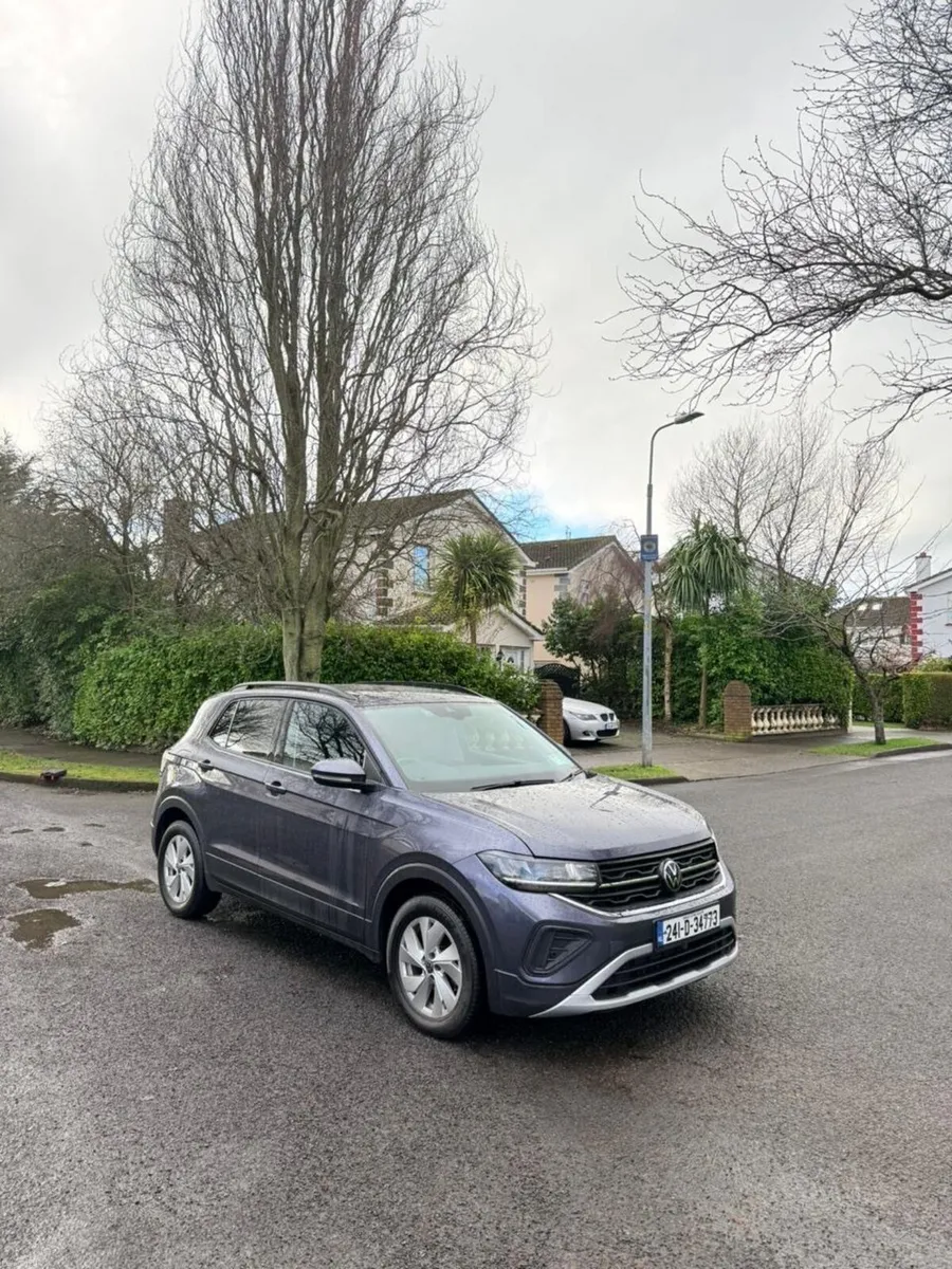 Volkswagen T-Cross 2024 - Image 2
