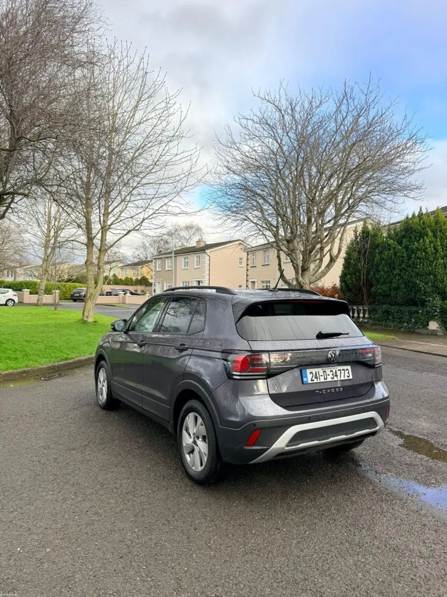 Volkswagen T-Cross 2024 - Image 5