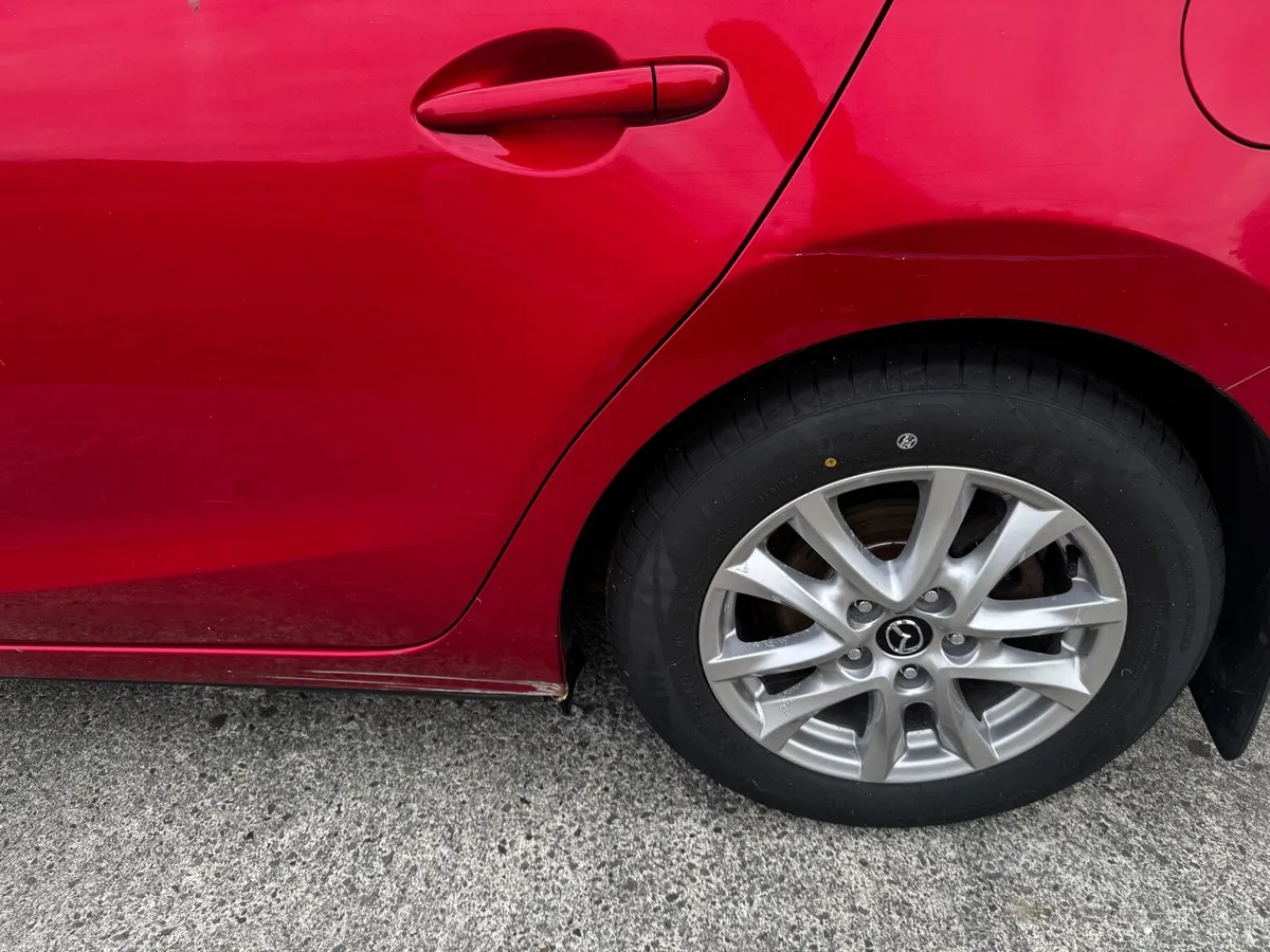 Mazda 3 - Image 5