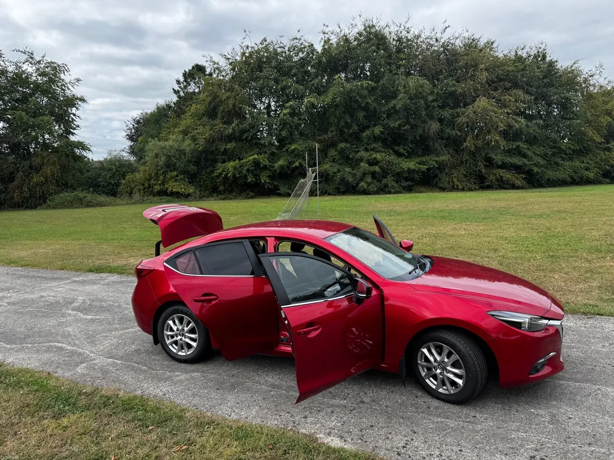 Mazda 3 - Image 6