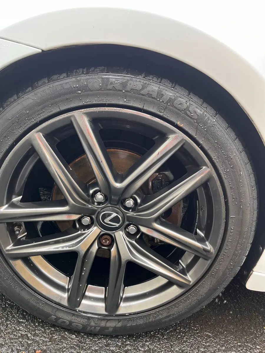 Lexus IS250 - Image 5