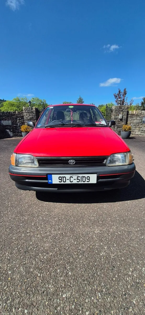 Toyota Starlet 1990 - Image 1