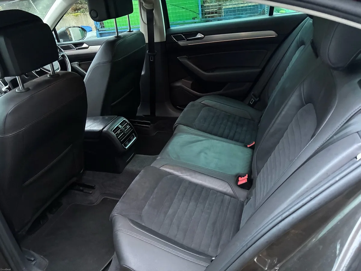 2015 Volkswagen Passat Highline 2.0 TDI - Image 6