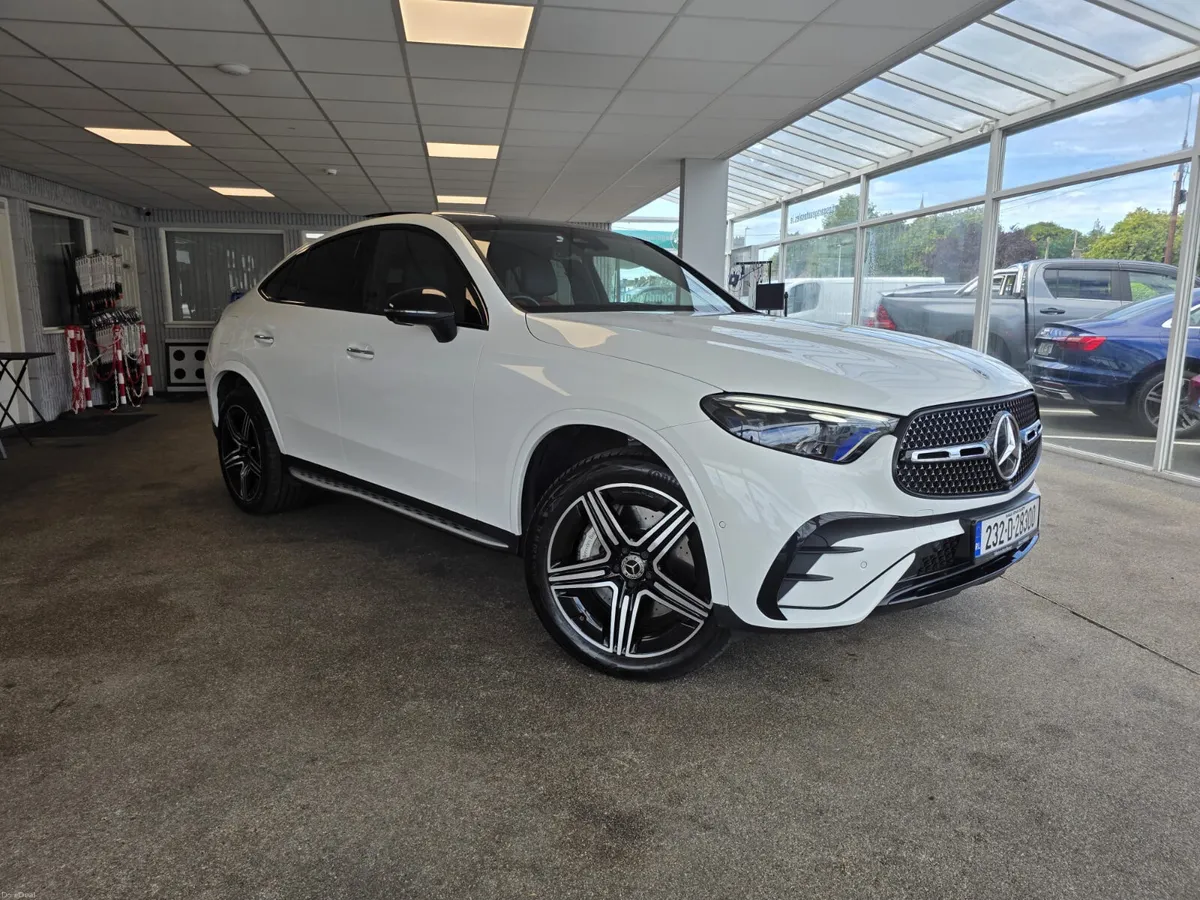 Mercedes-Benz GLC 300 de 4MATIC Coupé AMG 2023 - Image 1