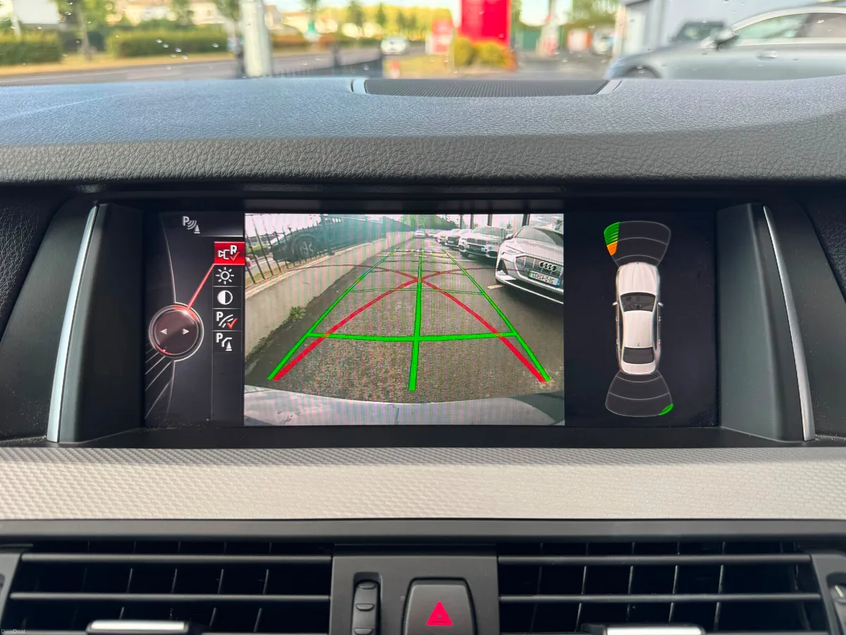 BMW 5-Series 520d M SPORT 2016 - Image 5