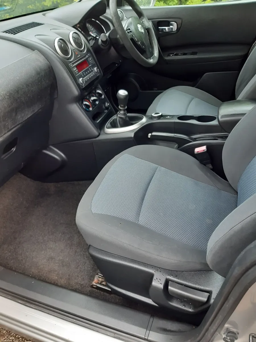 4wD QASHQUI 7 SEAT €1450 - Image 2