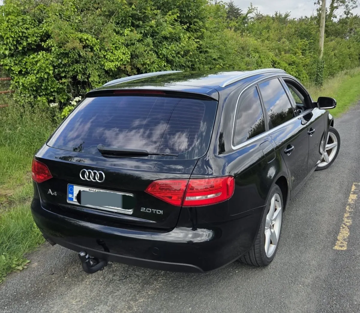 Audi A4 2010 - Image 2