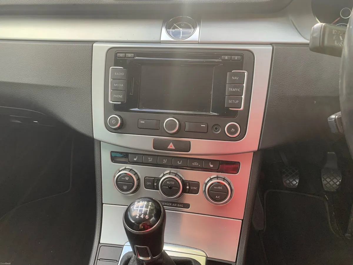 2012 Volkswagen CC - Image 3