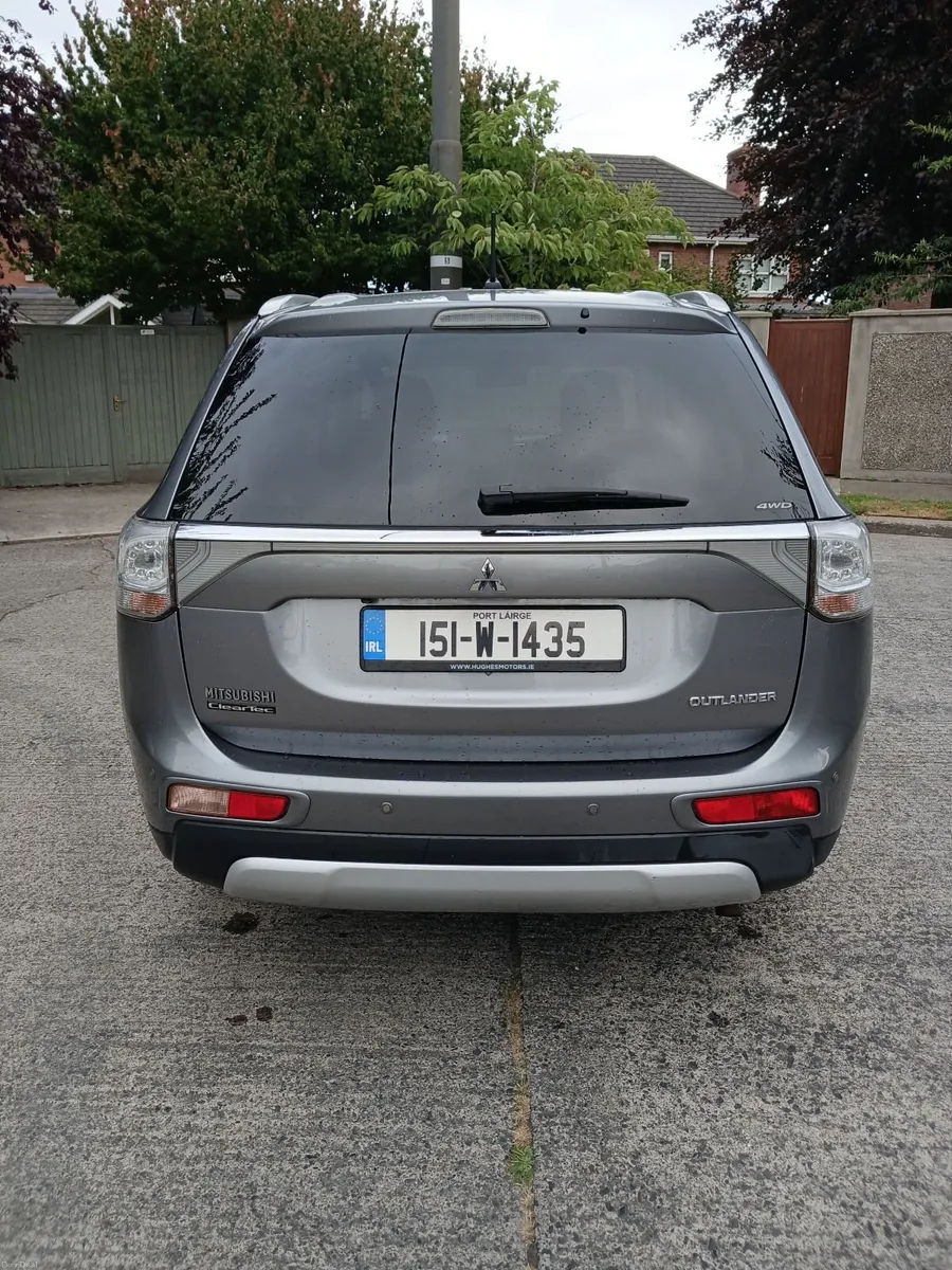Mitsubishi Outlander 2015 - Image 4
