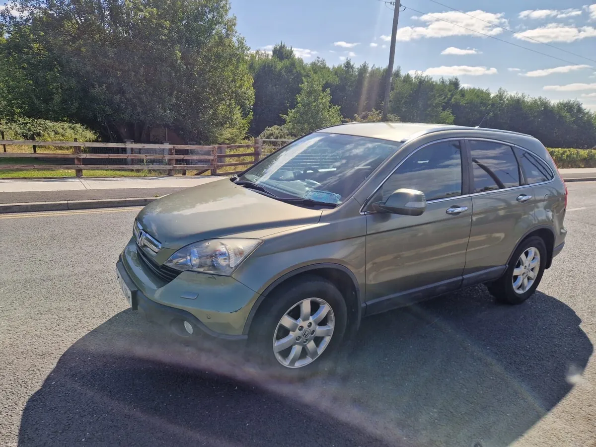2007 Honda CRV 4X4 - Image 2