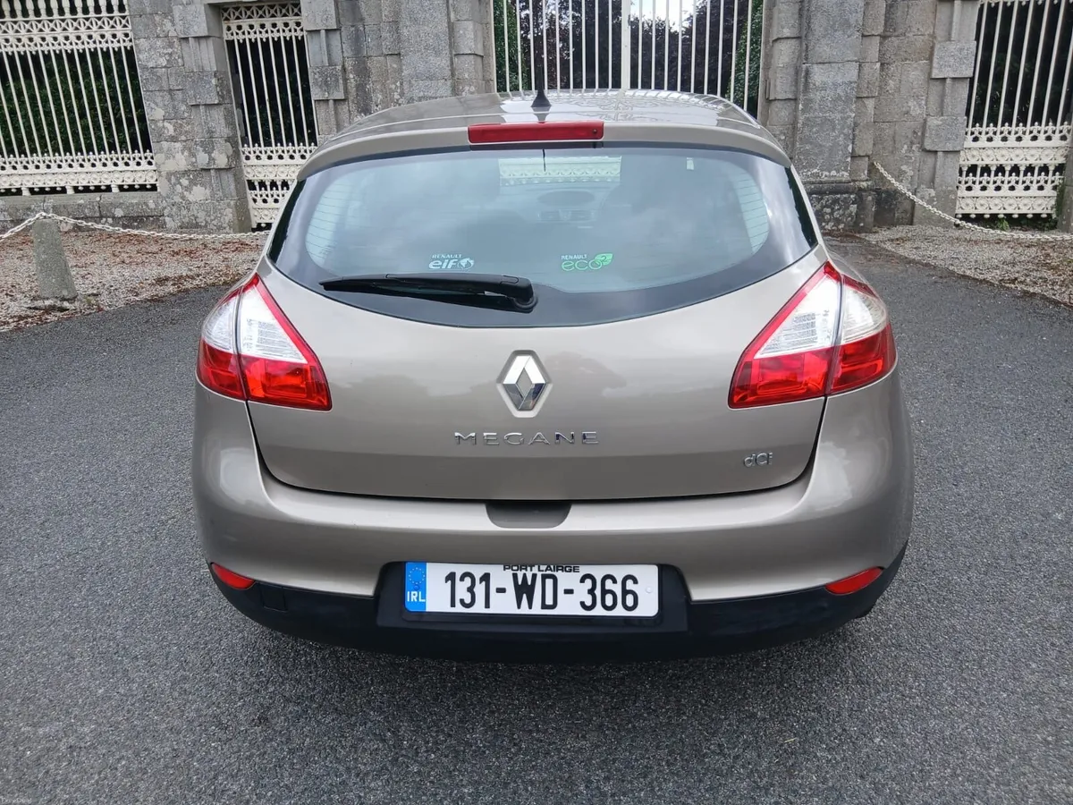 Renault Megane 104kms - Image 3