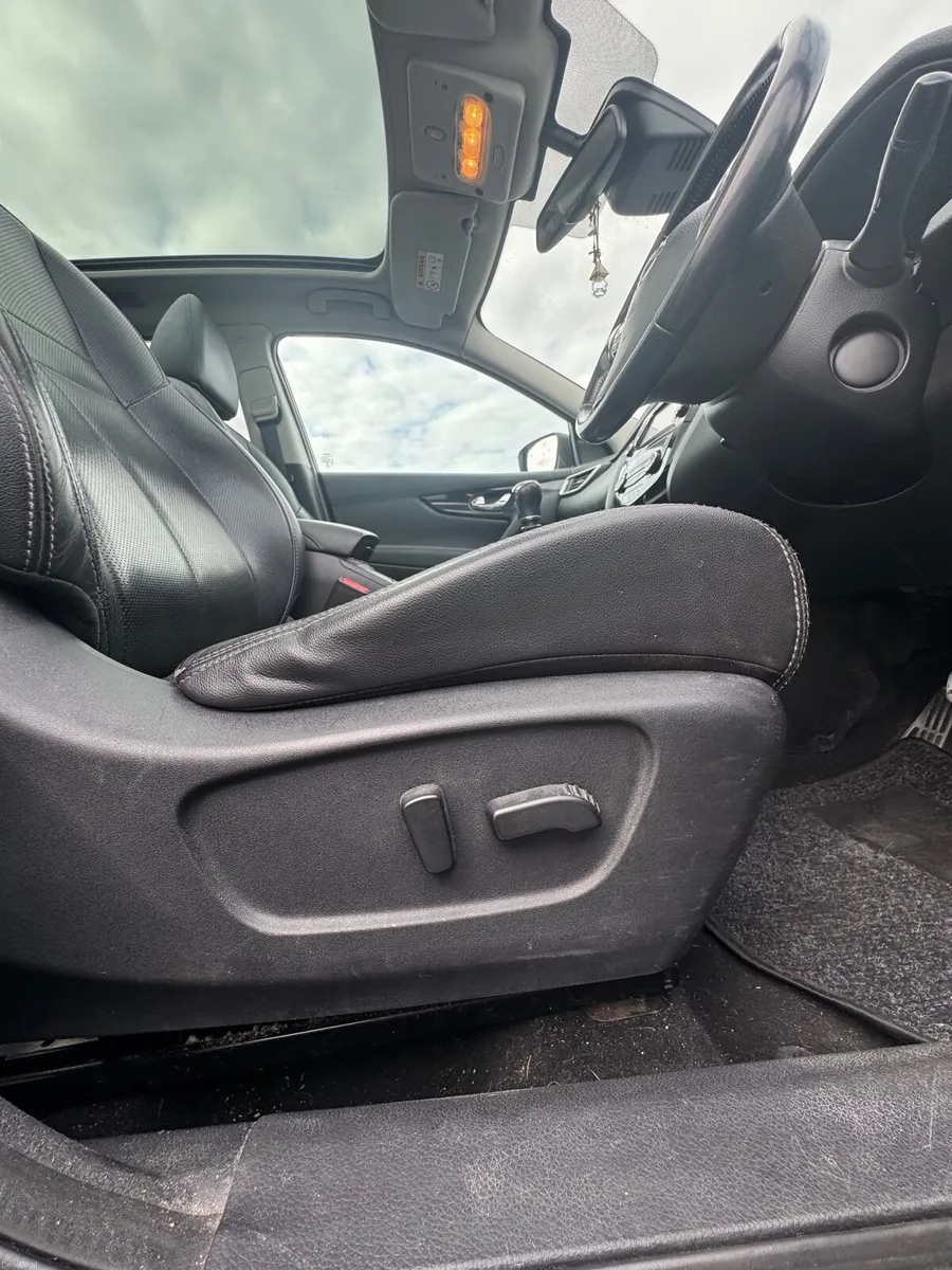 Nissan Qashqai 2015 - Image 6