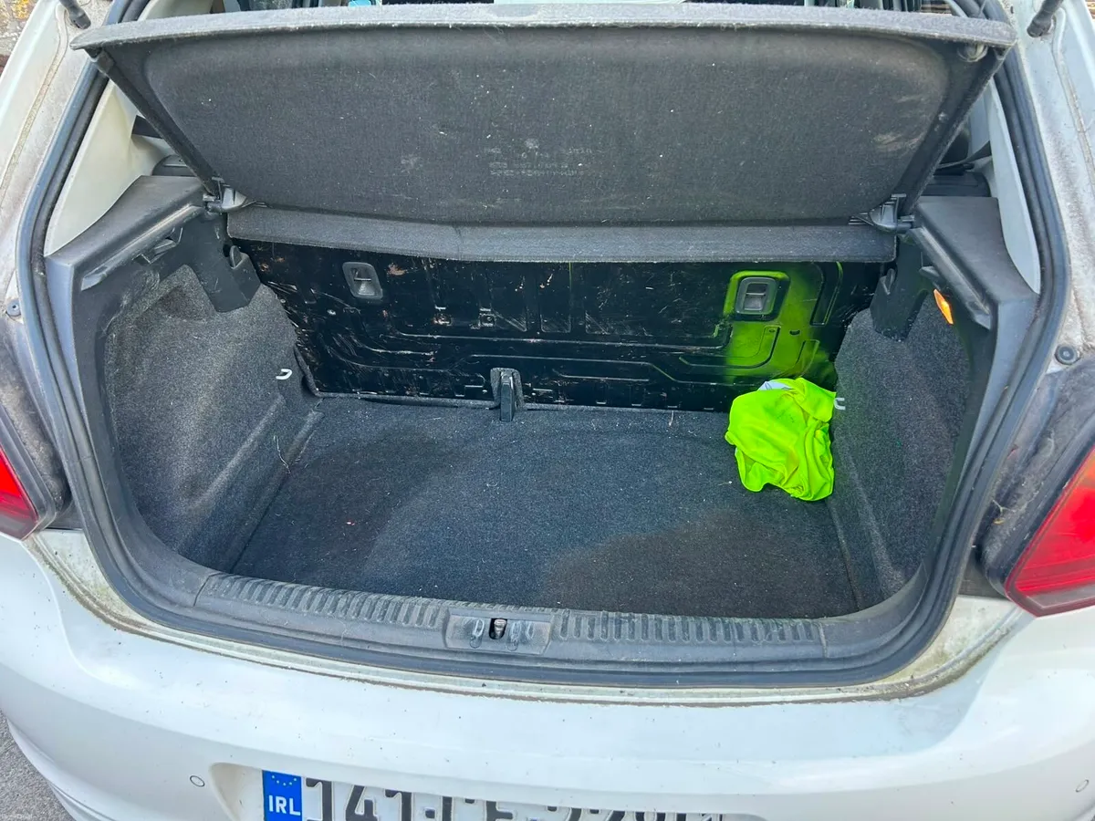 Volkswagen Polo - Image 2