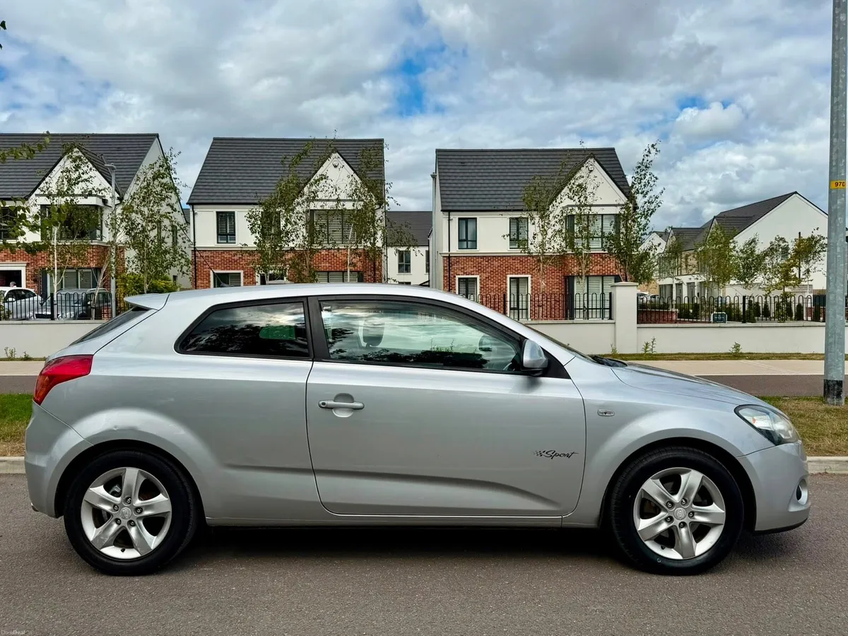Kia Pro Ceed 1.4 petrol -NEW NCT- - Image 3