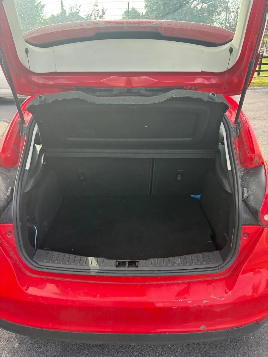 Ford Focus 2015 - Image 3