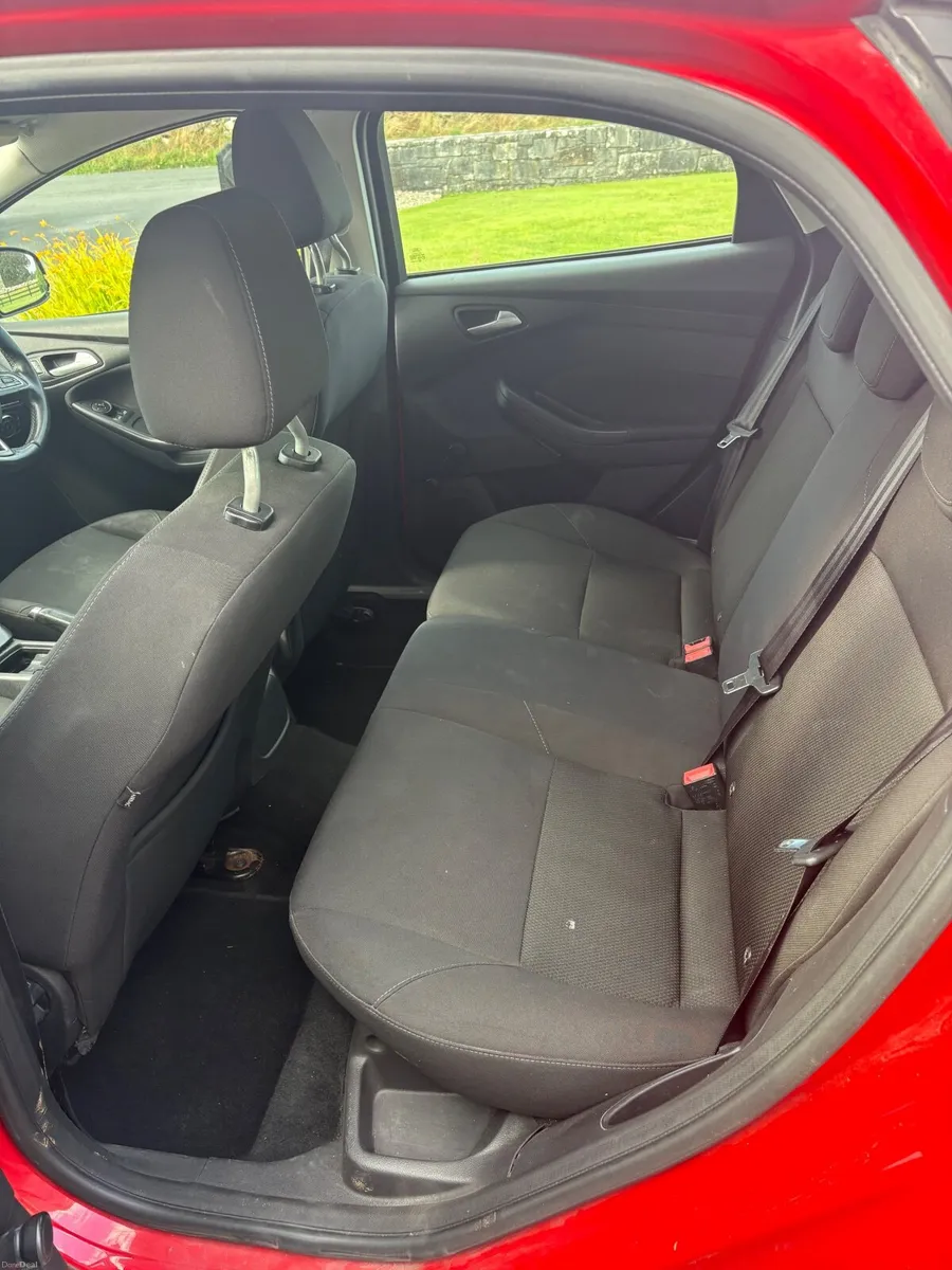 Ford Focus 2015 - Image 5