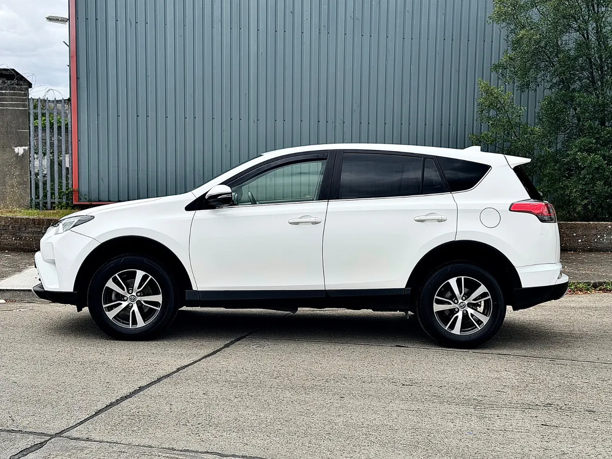🔴 Toyota RAV4 High Spec - Image 3