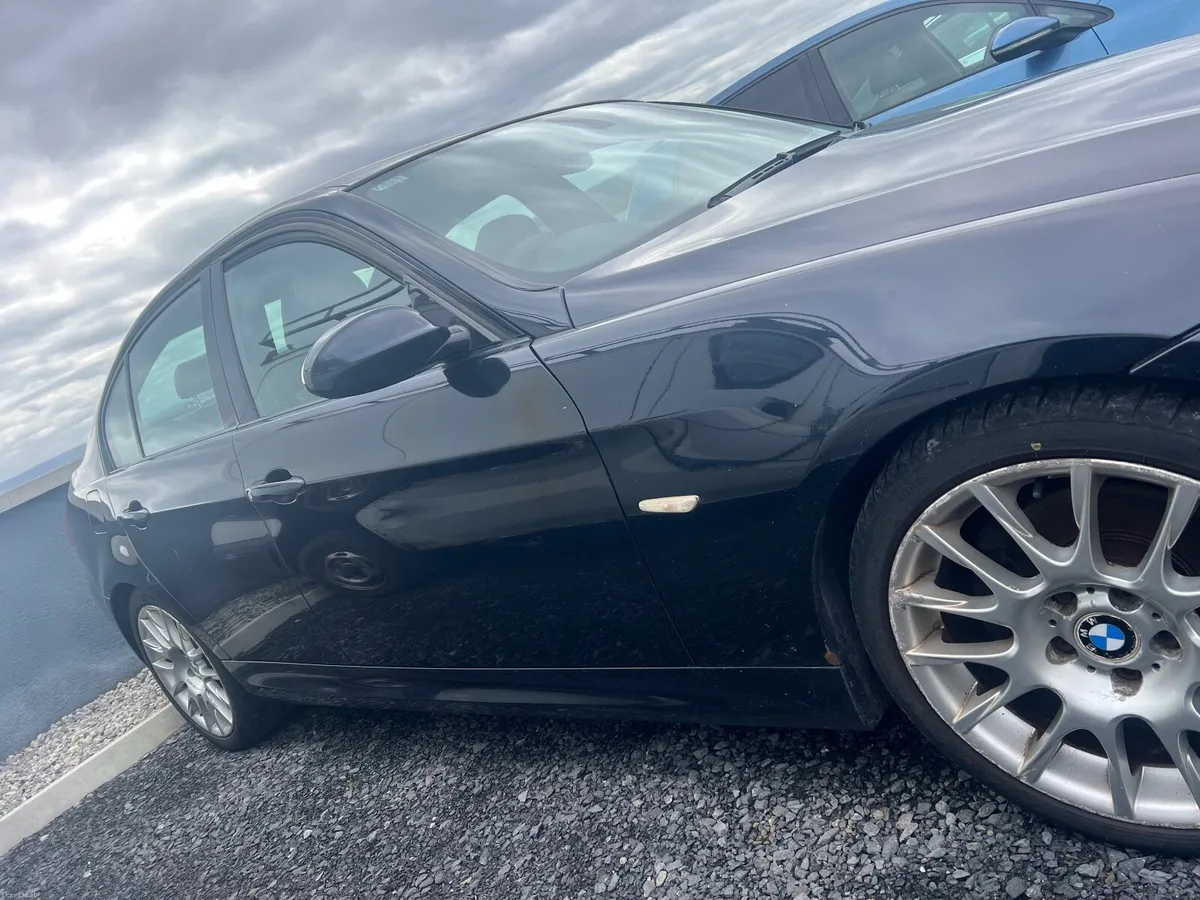 BMW 3-Series 2008 - Image 3