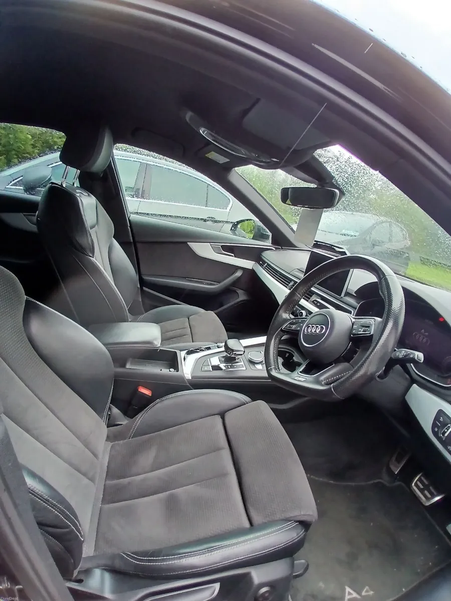 Audi A4 Avant S line Black Edition 2017 Automatic - Image 3