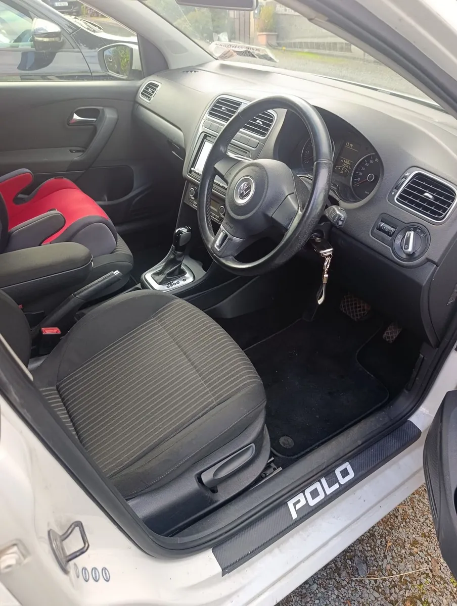 Volkswagen Polo 2011 - Image 5