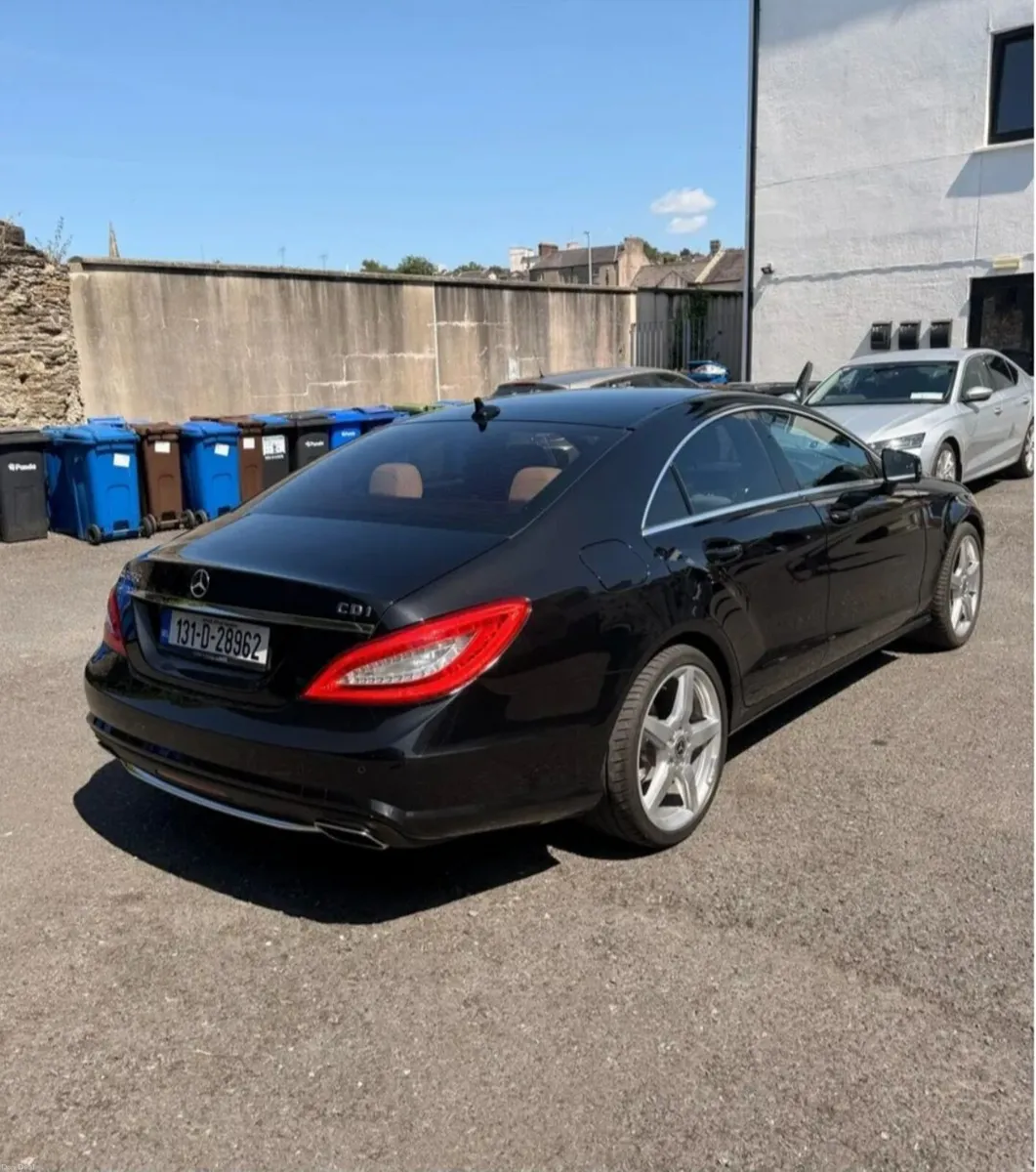 Mercedes Benz 250 BE SPORT CLS Diesel 2013 - Image 3