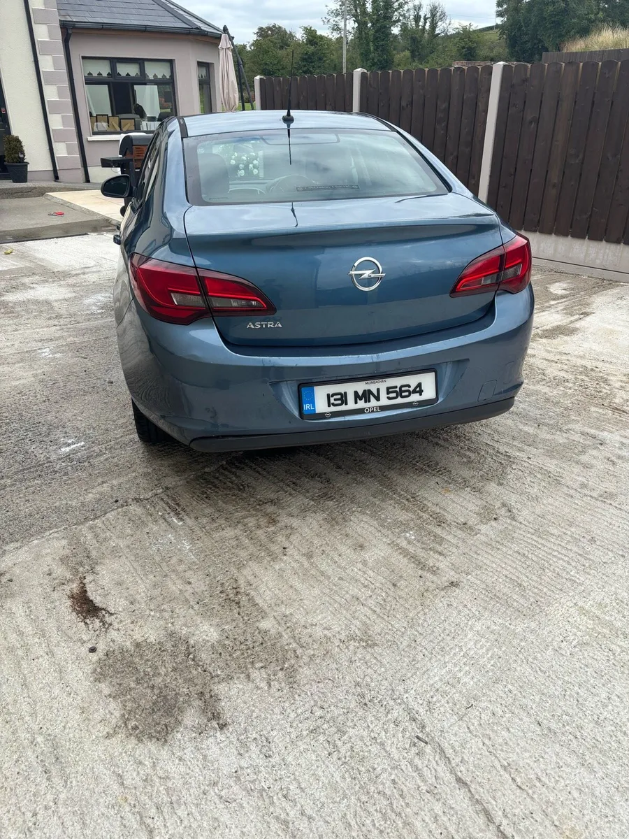 Opel Astra - Image 6