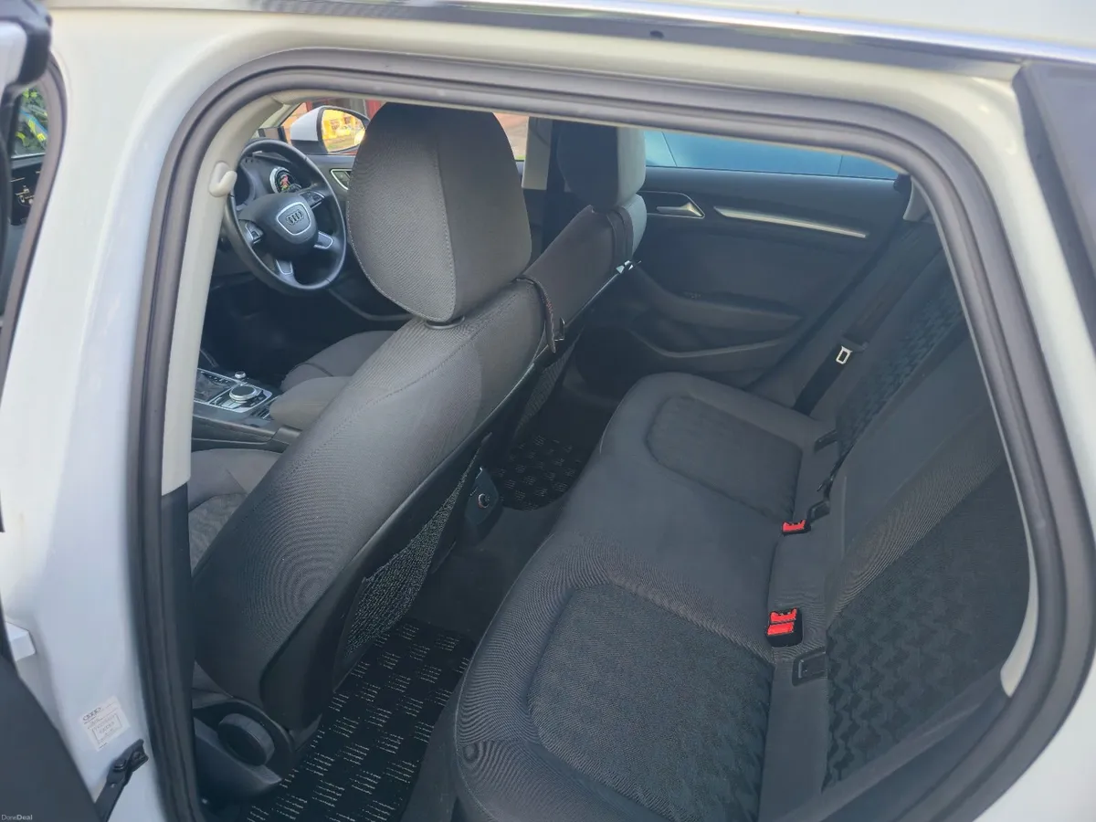 Audi A3 2015 - Image 4