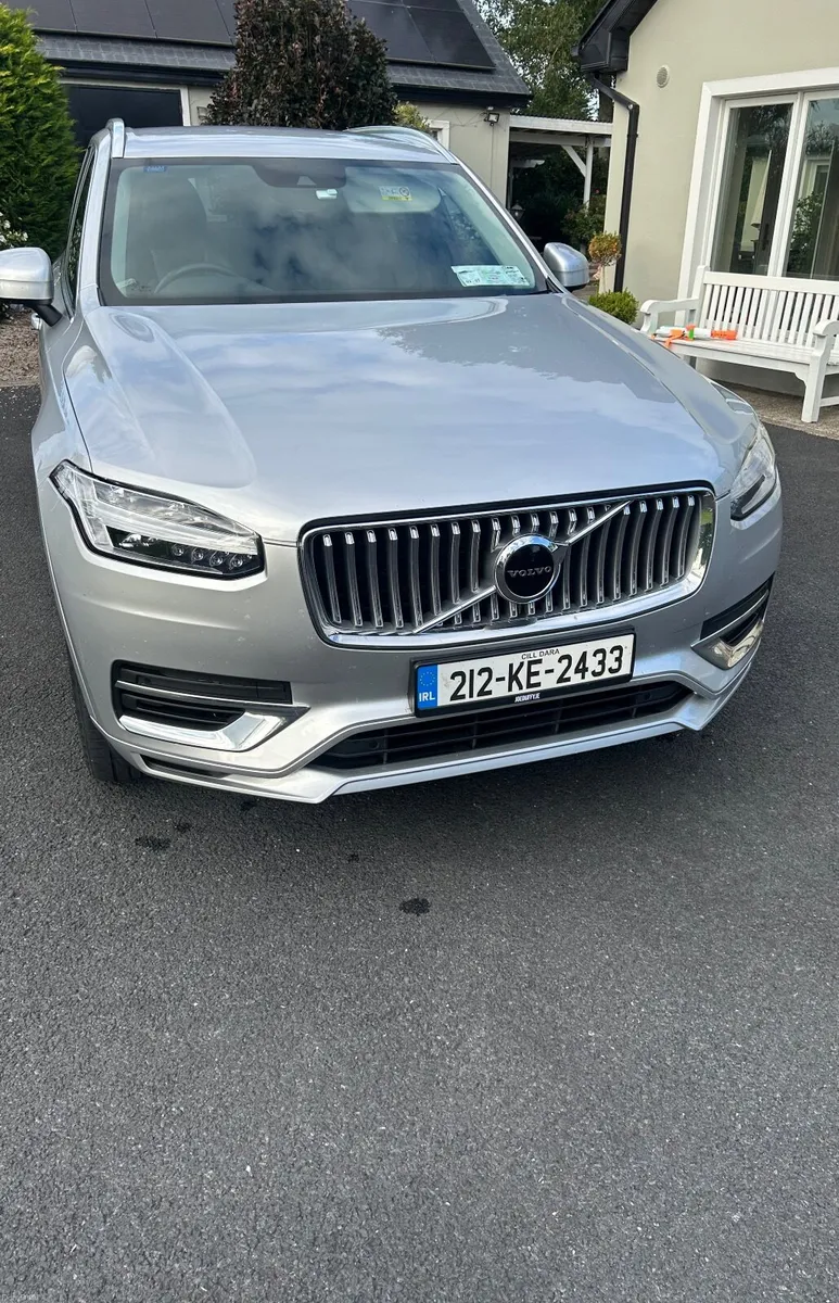 Volvo XC90 T8 Inscription Plug in Hybrid - Image 5