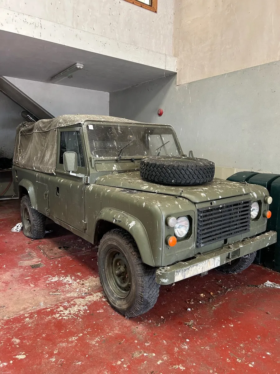 1985 ex-military Defender 110 - Image 1
