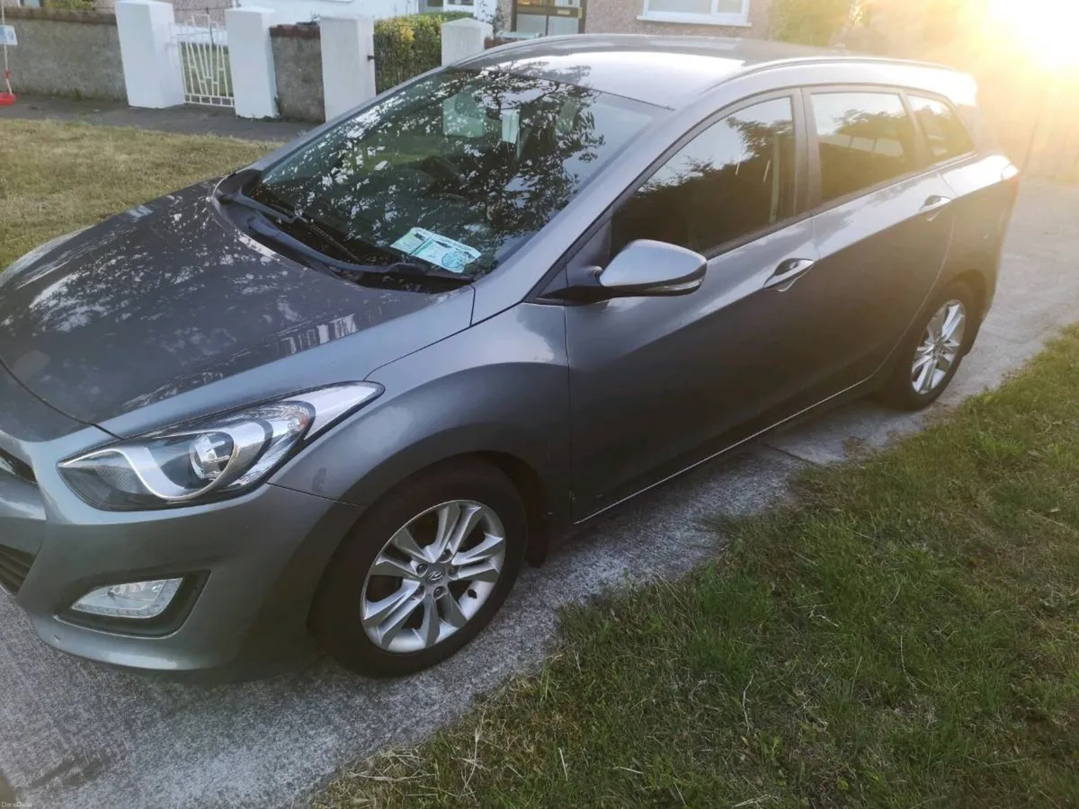 Hyundai i30 6 speed diesel - Image 2