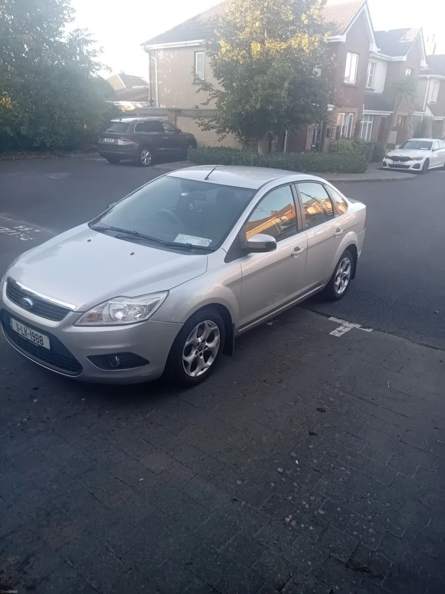 Ford Focus 2011 - Image 1