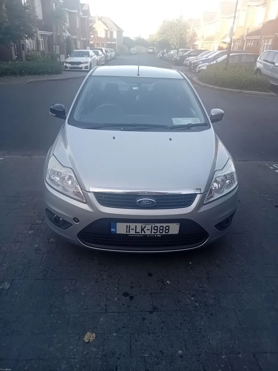 Ford Focus 2011 - Image 2