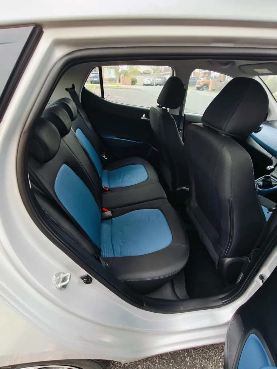 Well-Kept 2017 Hyundai i10 – Clean, Reliable & Eco - Image 5