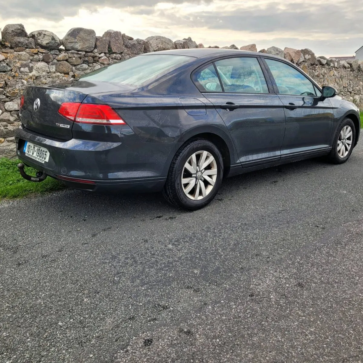 Volkswagen passat automatic - Image 3