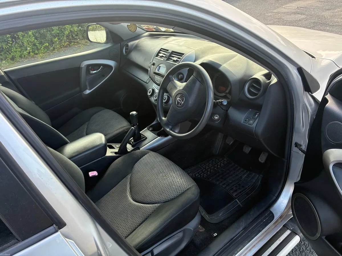 Toyota Rav 4 Luna - Image 6