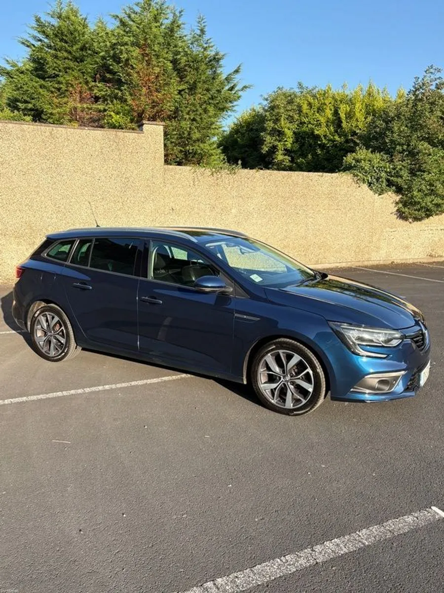 2017 Renault Megane - Image 3