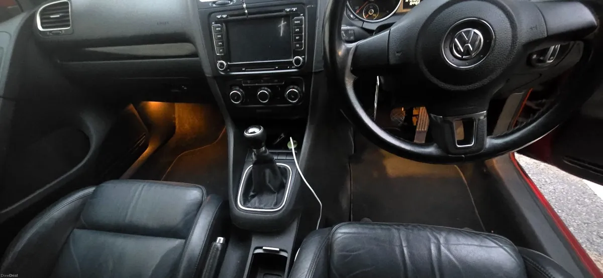Volkswagen Golf 2009 - Image 4