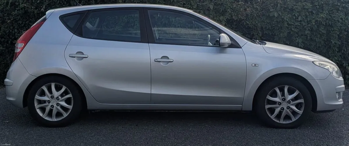 Hyundai i30 - Image 6