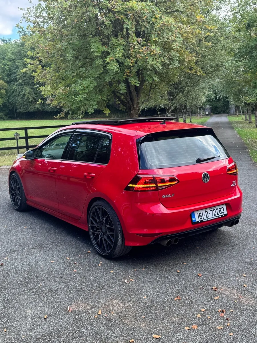 Volkswagen Golf R-Line 1.4 TSI Panoramic Sunroof - Image 6