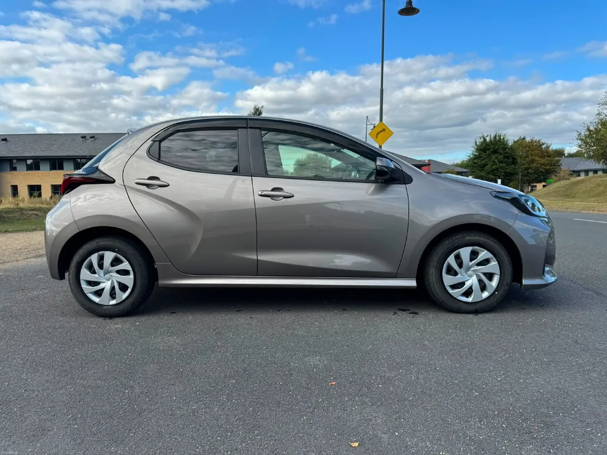 Toyota Yaris 2021 1.0 Automatic 4,200km - Image 4