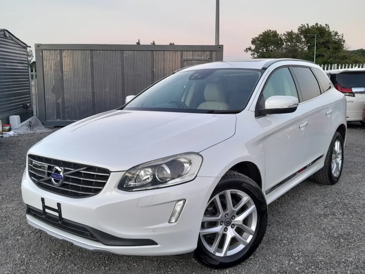 Volvo XC60 D4 CLASSIC - 2.0L Diesel Automatic - Su - Image 3
