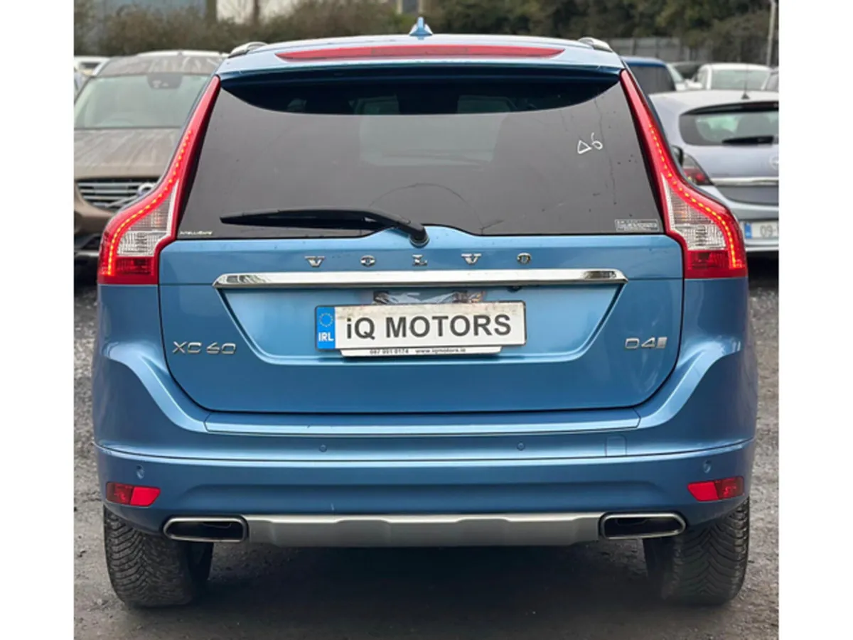 Volvo XC60 2.0L Diesel Automatic  Sunroof (3276) - Image 5