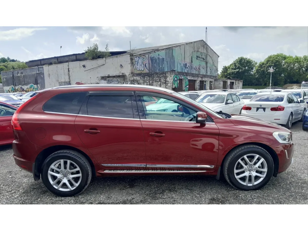 Volvo XC60 D4 CLASSIC - 2.0L Diesel - Automatic - - Image 5