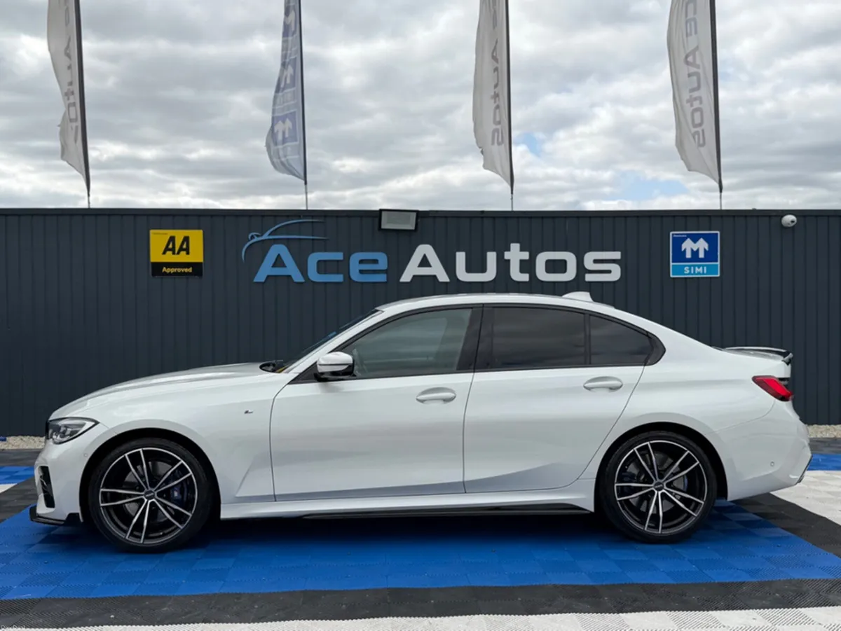 BMW 3-Series M-SPORT X-DRIVE - 2.0L DIESEL - AUTO - Image 4